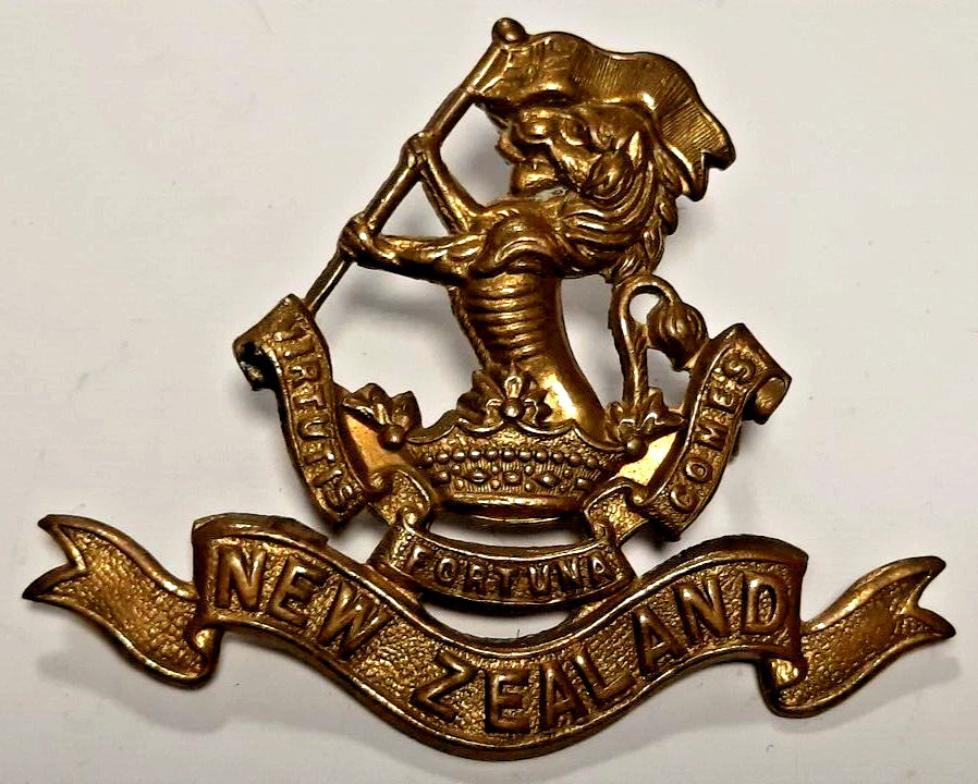 Badge2932 New Zealand 5th Regiment.(Wellington Rifles) WW1