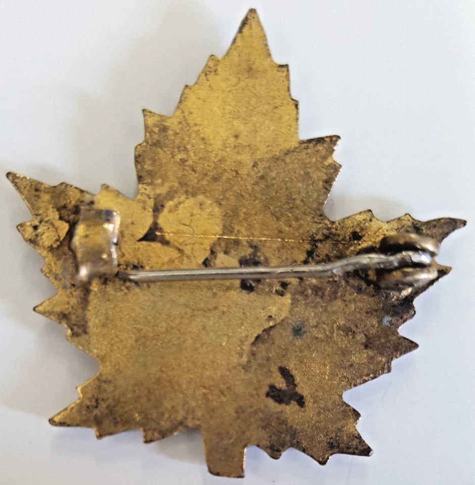 Sweetheart Brooch 194th battalion Canadian CEF WW1 (bronze)