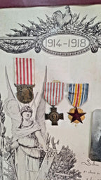 Cadre de René Leclerc du 8e Zouaves de Marche avec ses médailles