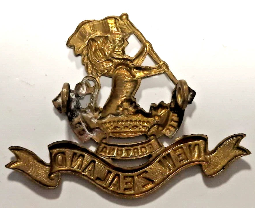 Badge2932 New Zealand 5th Regiment.(Wellington Rifles) WW1